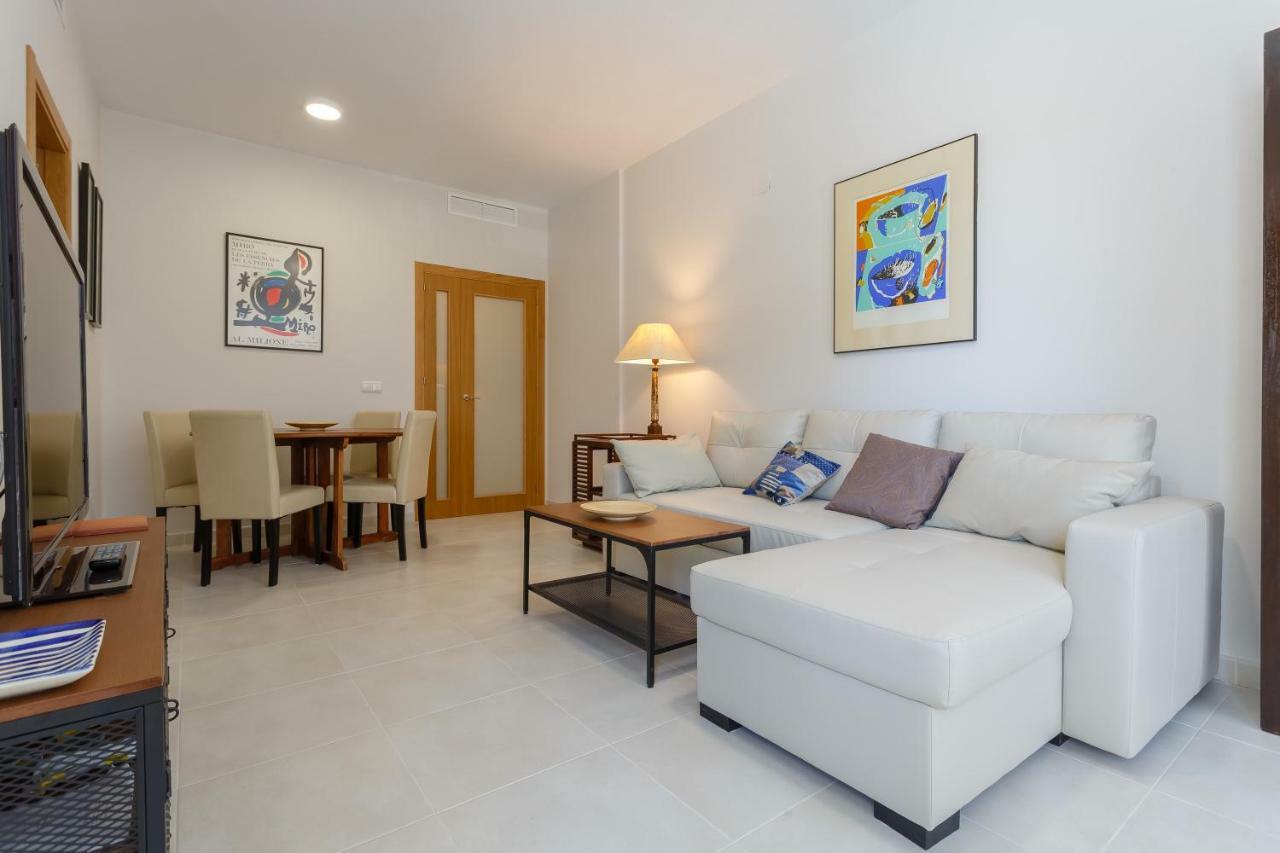 Real Escuela Home Jerez de la Frontera Dış mekan fotoğraf