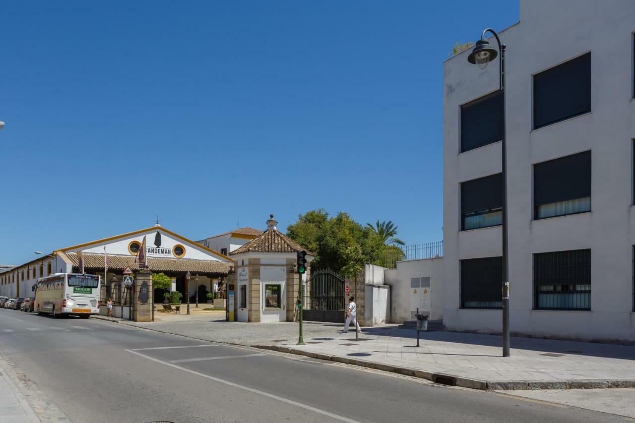 Real Escuela Home Jerez de la Frontera Dış mekan fotoğraf