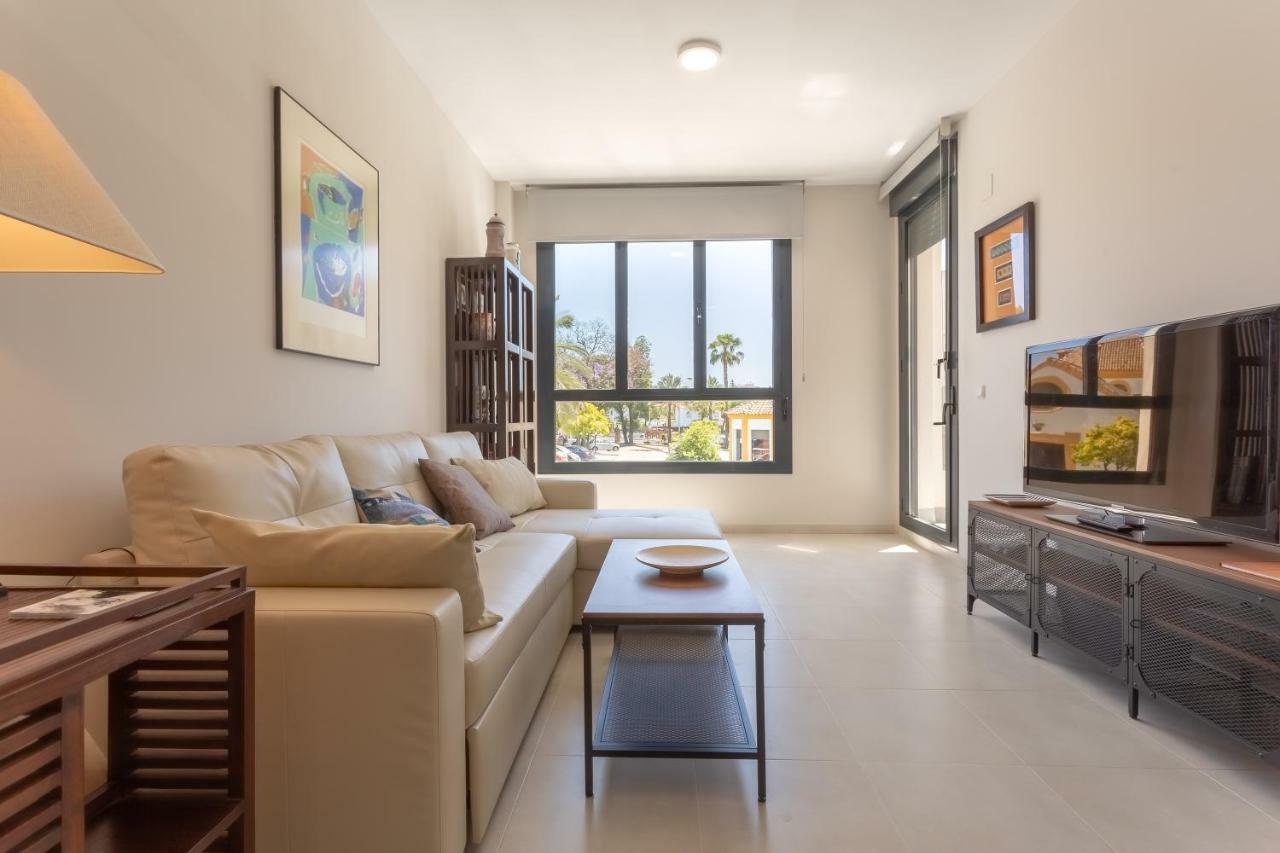 Real Escuela Home Jerez de la Frontera Dış mekan fotoğraf