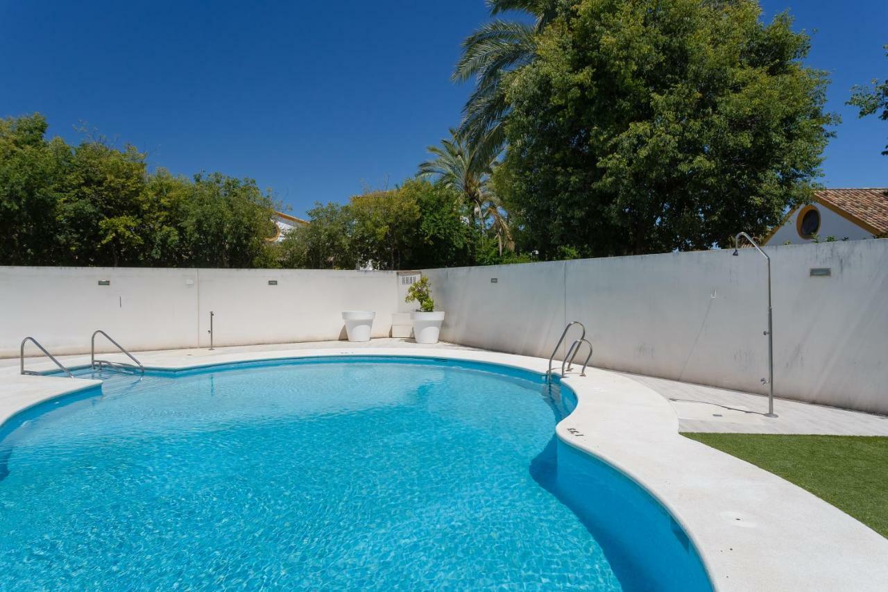 Real Escuela Home Jerez de la Frontera Dış mekan fotoğraf