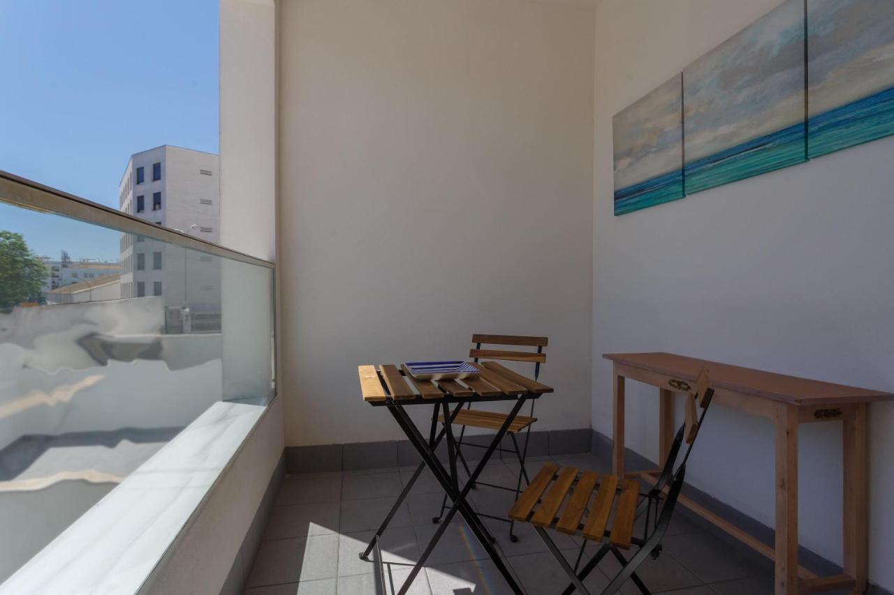 Real Escuela Home Jerez de la Frontera Dış mekan fotoğraf